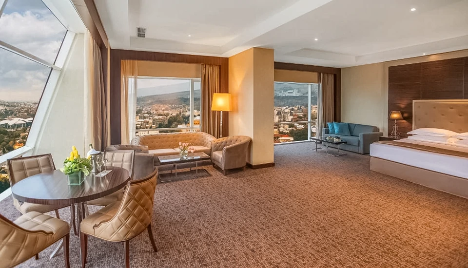 هتل بیلتمور تفلیس